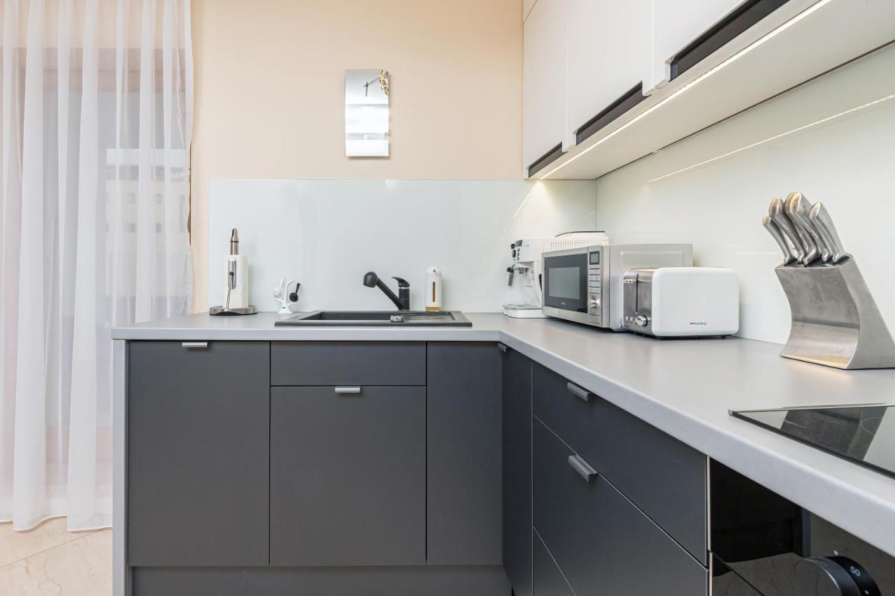 Batorego 7 Gdynia Apartments By Noclegi Renters Buitenkant foto